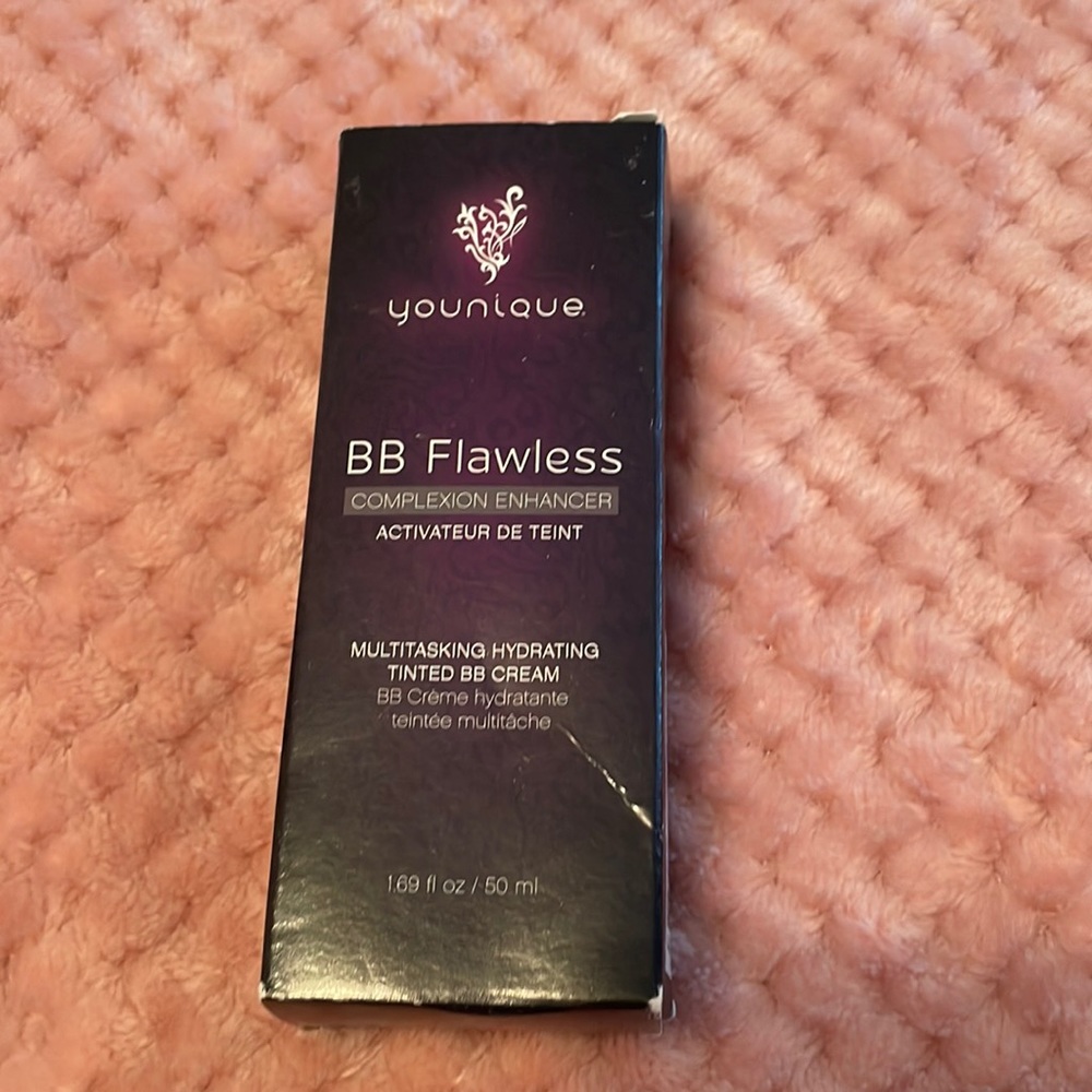 Younique BB Cream, bisque